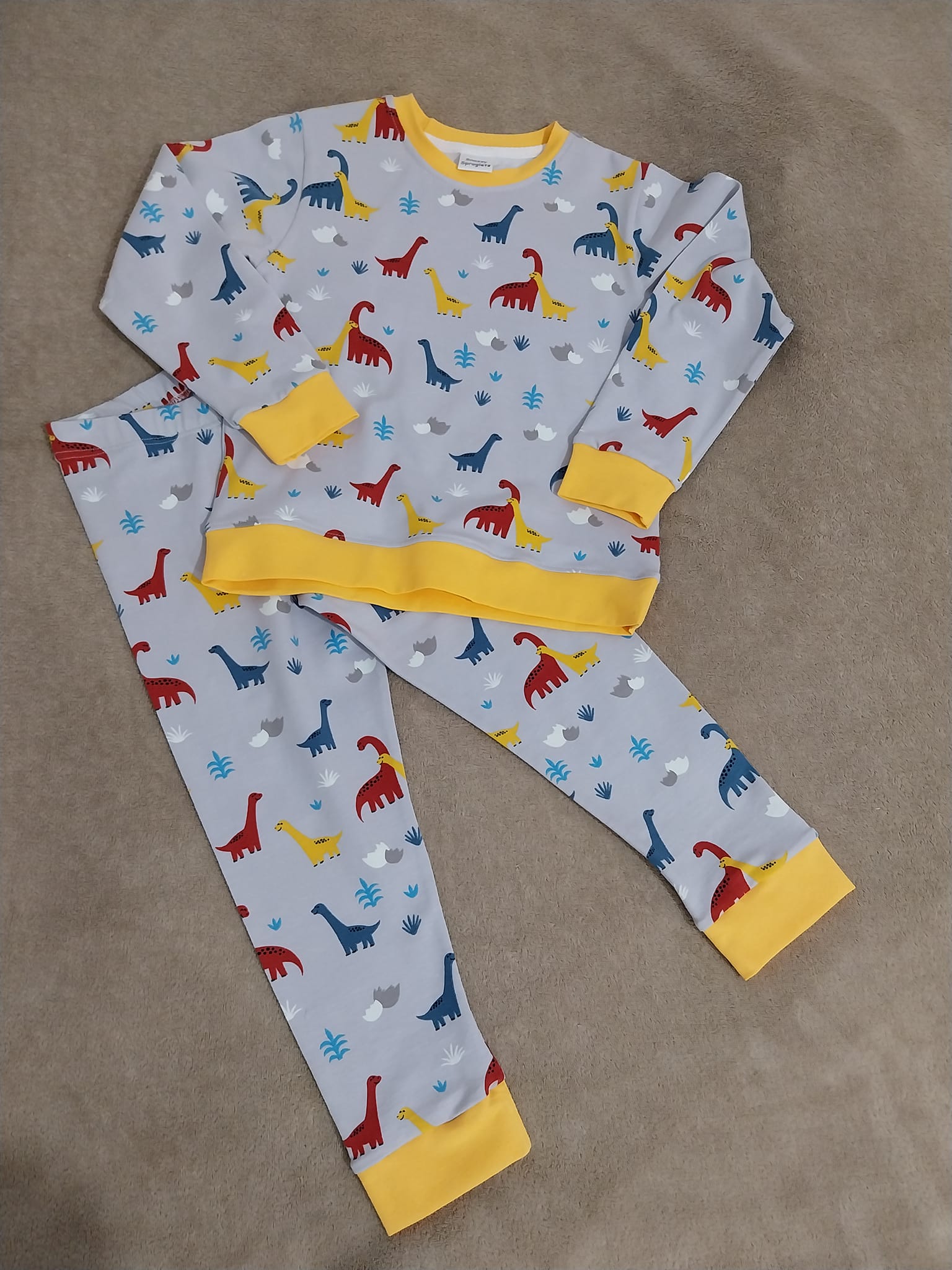 Loungewear -Dinosaur Silver Grey/Yellow